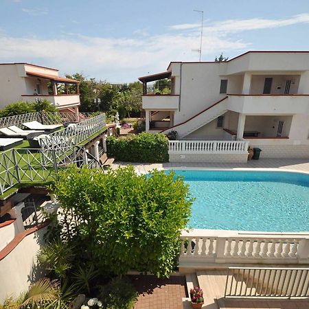 Residence Mezzaluna Carovigno Dış mekan fotoğraf