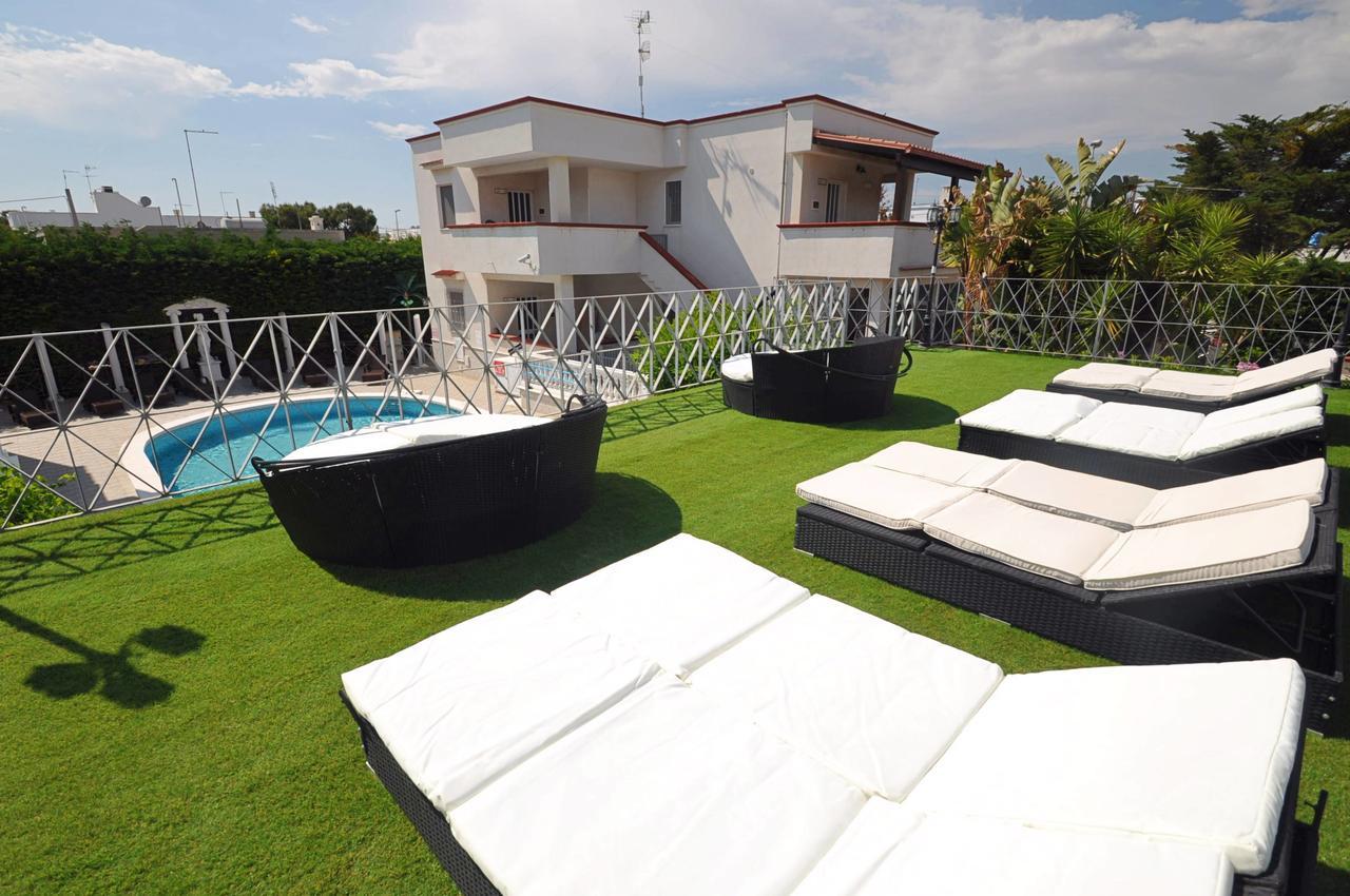 Residence Mezzaluna Carovigno Dış mekan fotoğraf